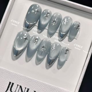 Nailbox mắt mèo ánh trăng xanh JUNLY - nail box thiết kế móng giả kẻ bạc đầu móng đi chơi đi tiệc 553