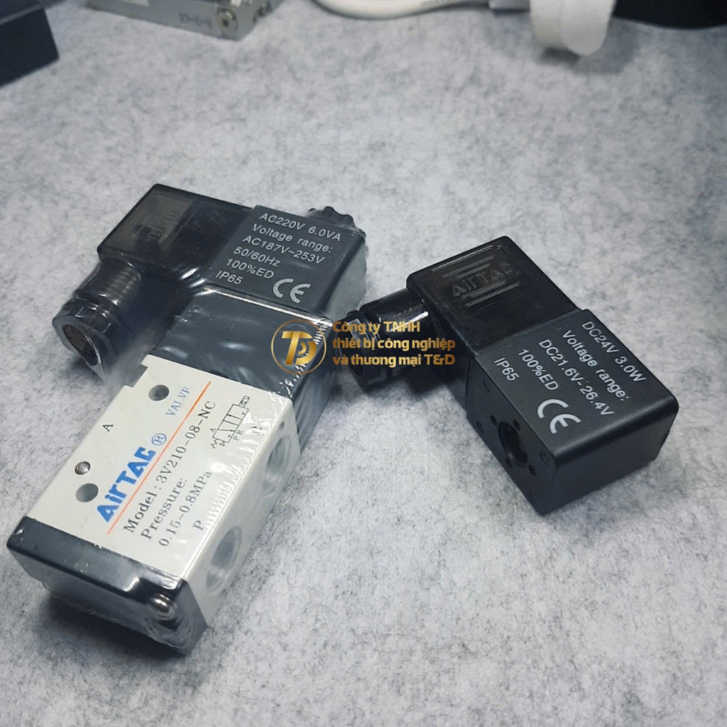 Van điện từ khí nén 3/2 3V210-08-NC AirTac Hàng Đẹp  Ren 13mm