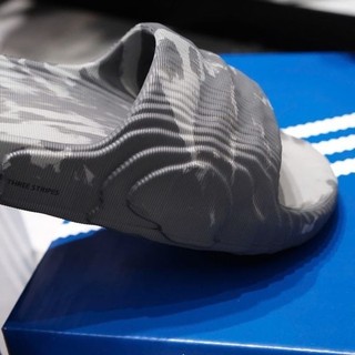 [CHÍNH HÃNG] DÉP ADIDAS Adilette 22 - BẬC THANG * XANH RÊU *