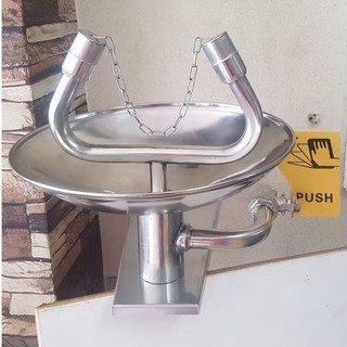 CHẬU RỬA MẮT KHẨN CẤP INOX