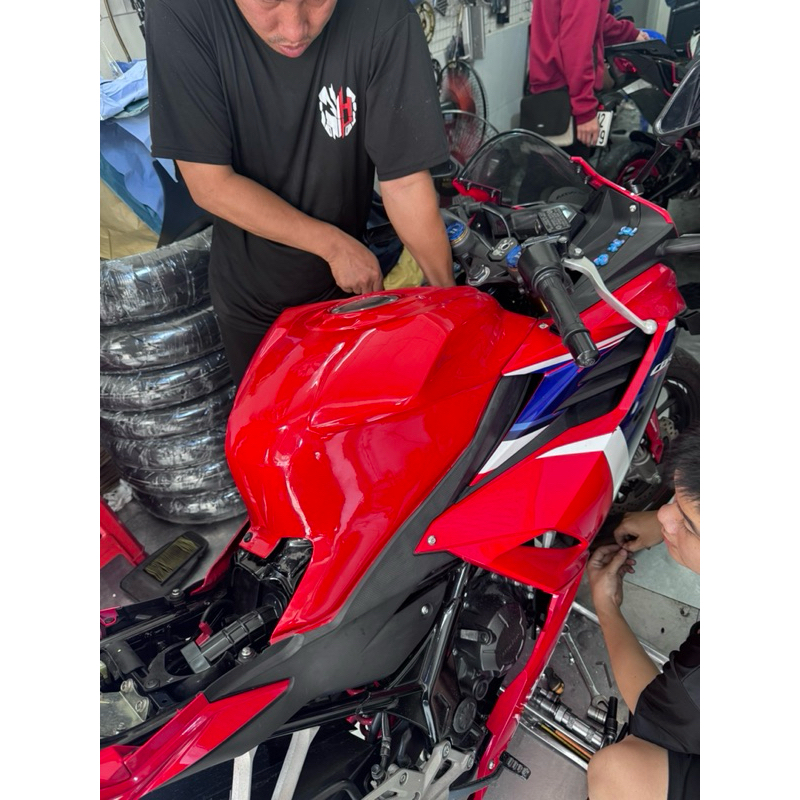 ốp thùng  xăng cbr250rr cho cbr150 cbr150r 2021 2022