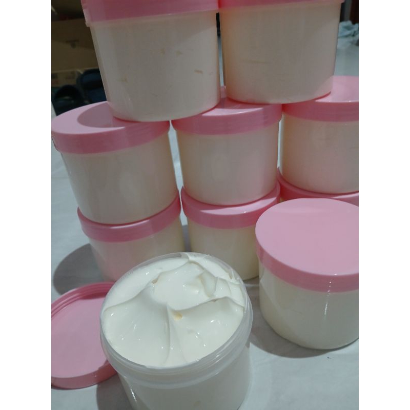 kem body kích trắng abutin