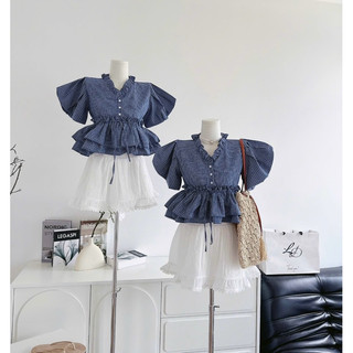 Áo croptop tay phồng + chân váy
