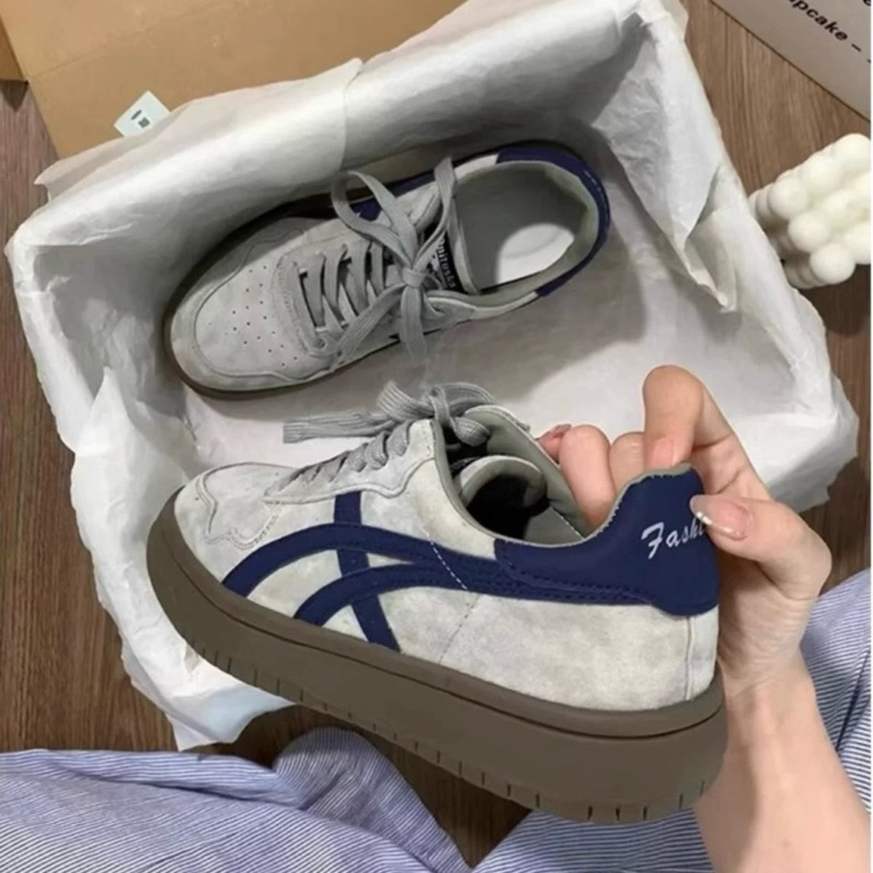 Giày thể thao nữ độn đế viền Nâu asic siêu hot