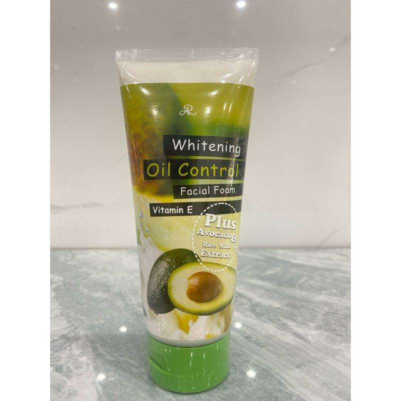 Sữa rửa mặt bơ Thái Lan 210ml