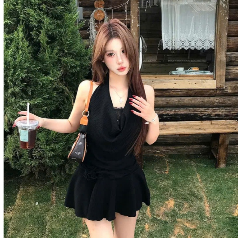 Đầm Cổ Yếm Hở Lưng, Đầm Váy Ôm Body Cổ Yếm Tùng Xoè Màu Đen Sang Chảnh Tiểu Thư Cho Nàng Đi Tiệc, Đi Chơi Đều Xinh | BigBuy360 - bigbuy360.vn