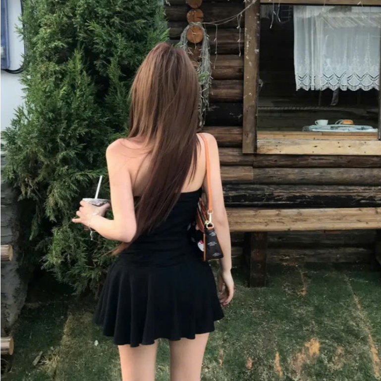 Đầm Cổ Yếm Hở Lưng, Đầm Váy Ôm Body Cổ Yếm Tùng Xoè Màu Đen Sang Chảnh Tiểu Thư Cho Nàng Đi Tiệc, Đi Chơi Đều Xinh | BigBuy360 - bigbuy360.vn