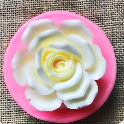 Khuôn silicon hoa hồng 6 cánh ngoài to 8.5cm mã H6C85