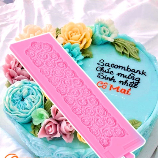 Khuôn silicon ốp viền hoa hồng xoắn đều bản dài 35cm