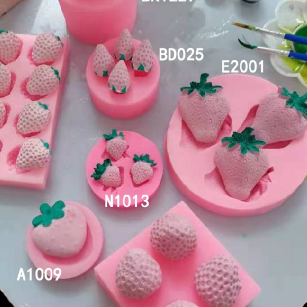 Khuôn silicon quả dâu tây làm thạch rau câu