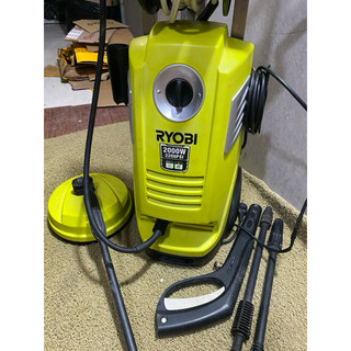 Máy rửa xe ryobi 2000w