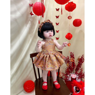   SẴN Váy yếm Trung Thu gấm Vàng cam cho bé gái tặng kèm bờm {ẢNH THẬT} 