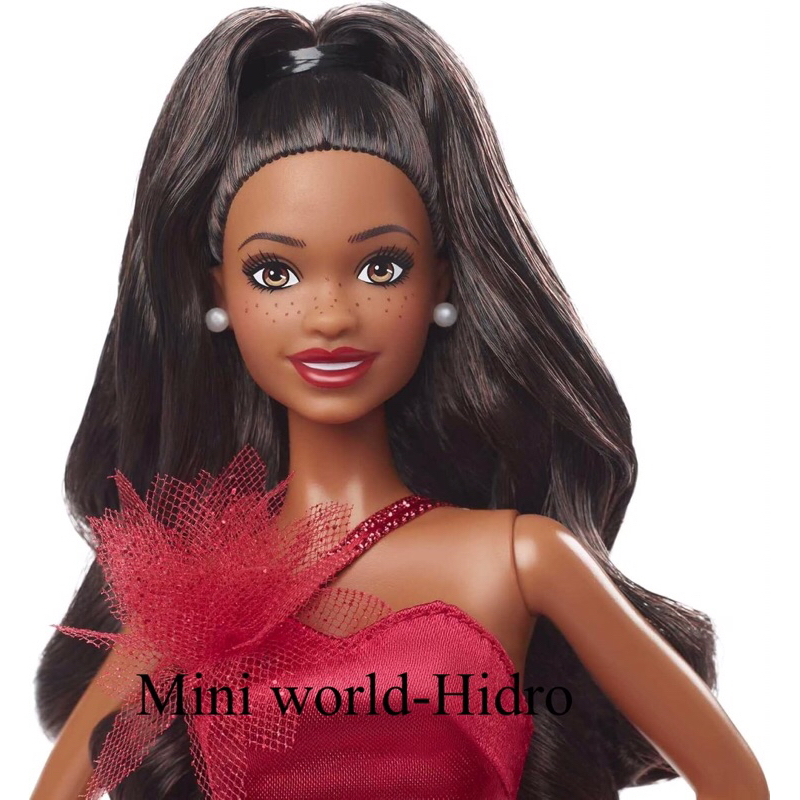 S100 Búp bê Barbie Signature 2022 Holiday Doll, Dark-Brown Wavy Hair Wearing Red chính hãng Mattel b