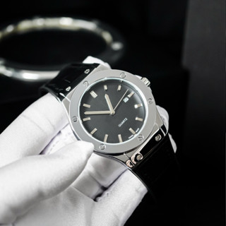 Đồng Hồ Nam HT Máy Pin Viền Bóng/Đính Đá 42mm Thời Trang Sang Trọng(BẢO HÀNH 12 THÁNG)