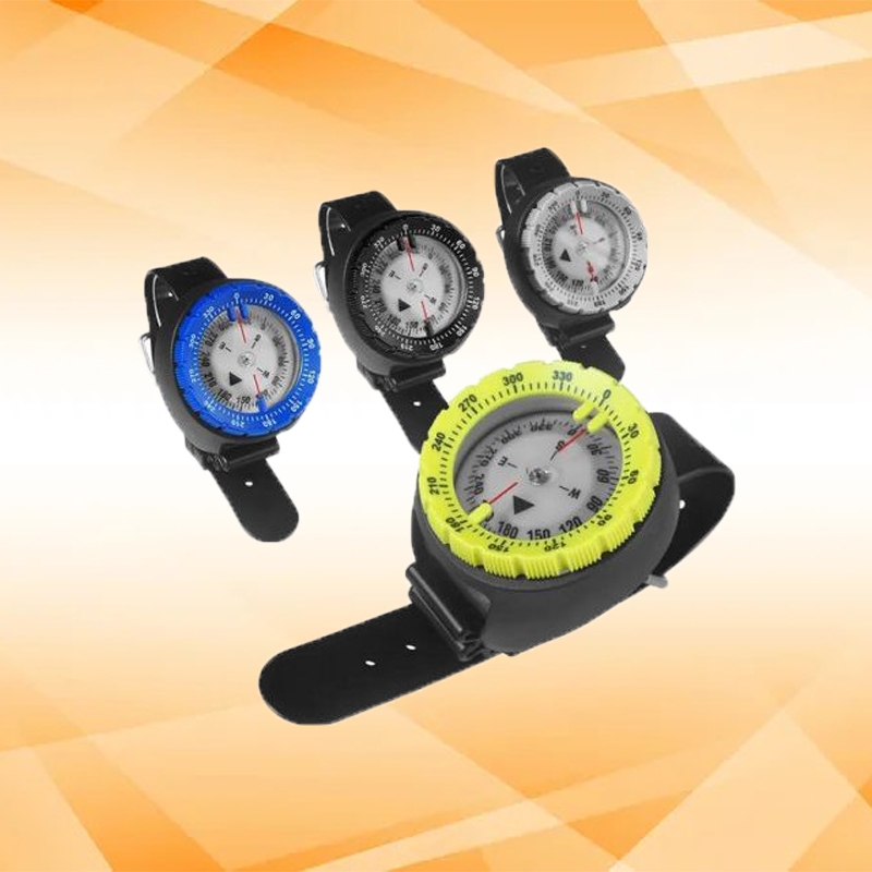 La Bàn Lặn Đeo Tay