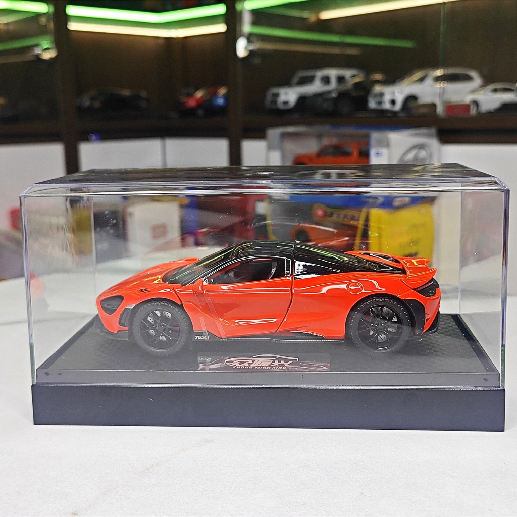 [KÈM HỘP MICA] Xe mô hình kim loại Mclaren 765LT TẶNG KÈM BIỂN SỐ tỉ lệ 1:32  có đèn âm thanh