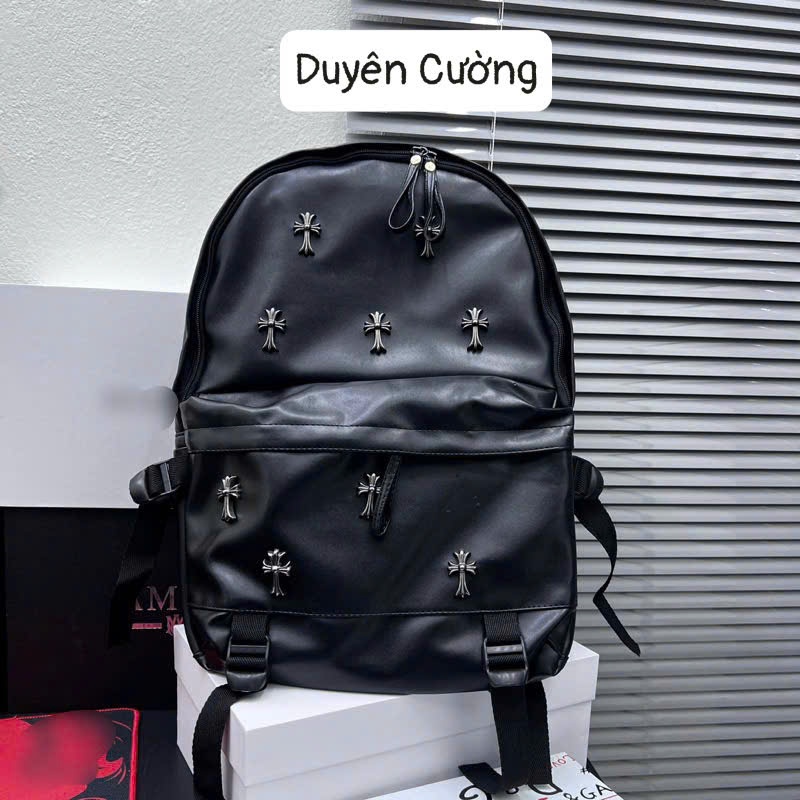 Balo đi học nam nữ Chrome Hearts da Pu đen bóng tag logo hình chữ thập nổi dáng boy phố