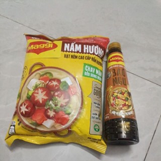 (Mua 1 tặng 1) Hạt Nêm chay Maggi cao cấp nấm Hương bịch 800g tặng kèm chai dầu hào cao cấp 350g