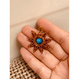 Vòng cổ Handmade bằng dây đồng đỏ