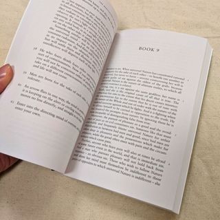 Sách triết học tiếng Anh: Meditations