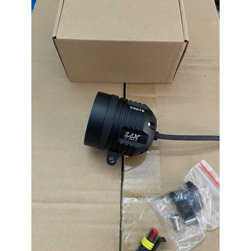 Mẫu L4x  Rẻ CREE Siêu Sáng Lắp đặt dễ dàng