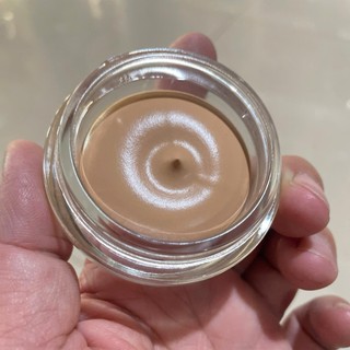 Phấn tươi Đức Essence Soft Touch Mousse Makeup