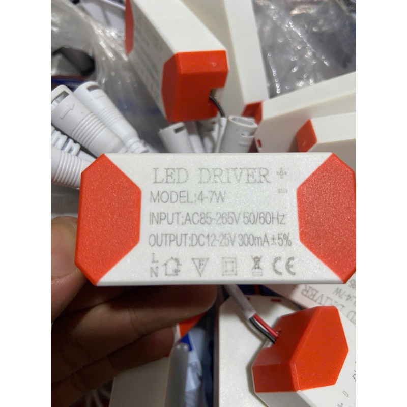 NGUỒN ÂM TRẦN-SIÊU MỎNG: 3w-7w-9w-12w-18w-24w-36w-50w-60uw.DÙNG ĐƯỢC CHO TẤT CẢ CÁC HÃNG ĐÈN
