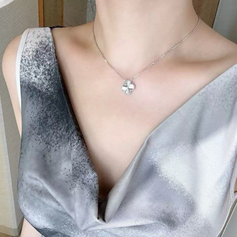 Dây chuyền bạc S999 cỏ 4 lá may mắn. Dây chuyền lucky bạc S999