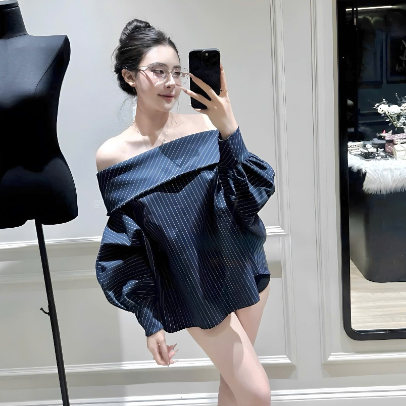 Áo Trễ Vai Kẻ Xanh Than Tay Bồng Fom Rộng Sang Chảnh | BigBuy360 - bigbuy360.vn