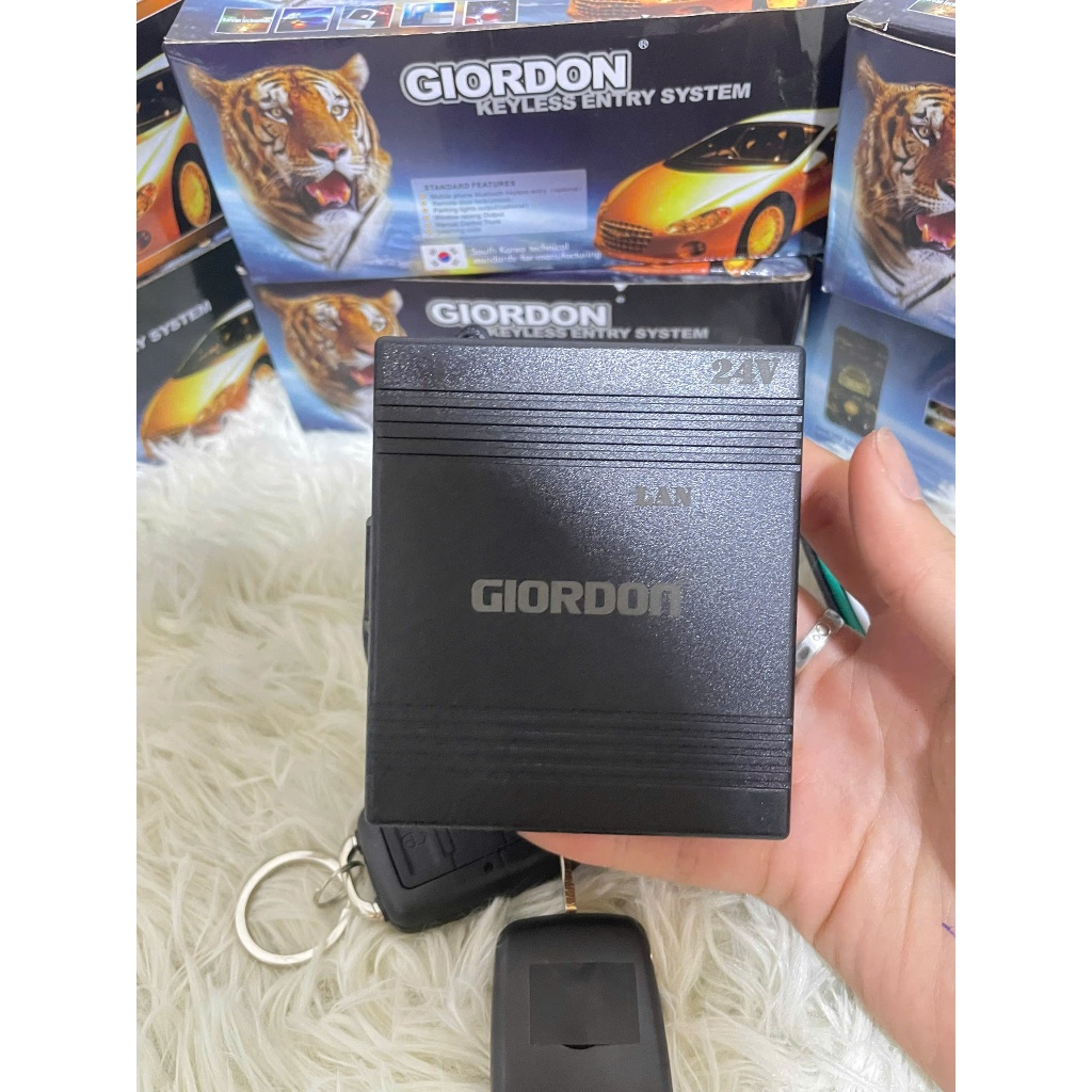 Khiển cửa GIORDON MÃ 2217