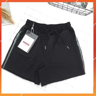 Quần đùi nữ chất umi hàn co giãn nhiều cực xinh hoạ tiết sọc chữ 2 bên sườn phong cách thể thao