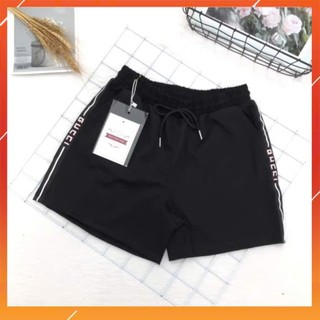 Quần đùi nữ chất umi hàn co giãn nhiều cực xinh hoạ tiết sọc chữ 2 bên sườn phong cách thể thao