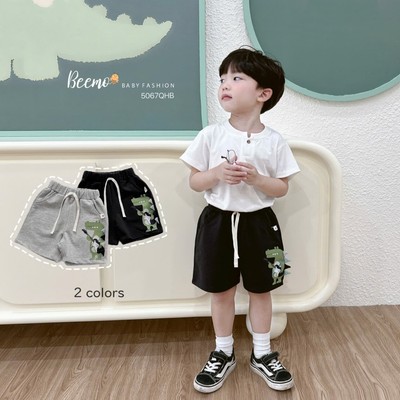 Quần short Beemo in hình cá sấu năng động vải da cá thoáng mát cho bé trai từ 9-24kg 5067QHB