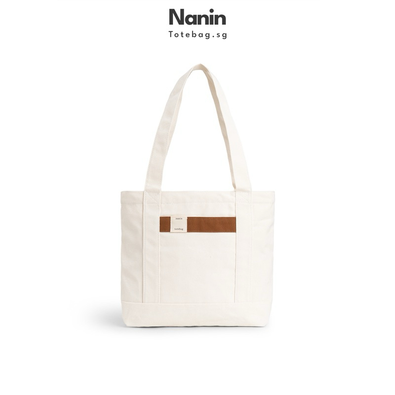 [ hàng sẵn, Giao cho shipper mỗi ngày] Túi tote vải bố canvas 2 lớp màu trắng kem A.N.N.I.E viền nâu đứng form