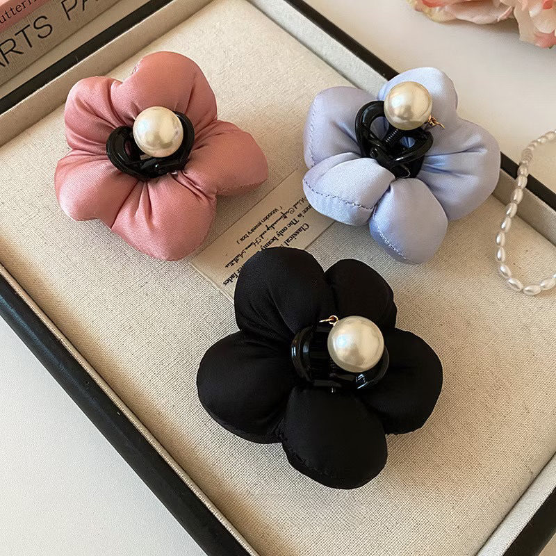 Kẹp tóc hoa ngọc siêu iuu