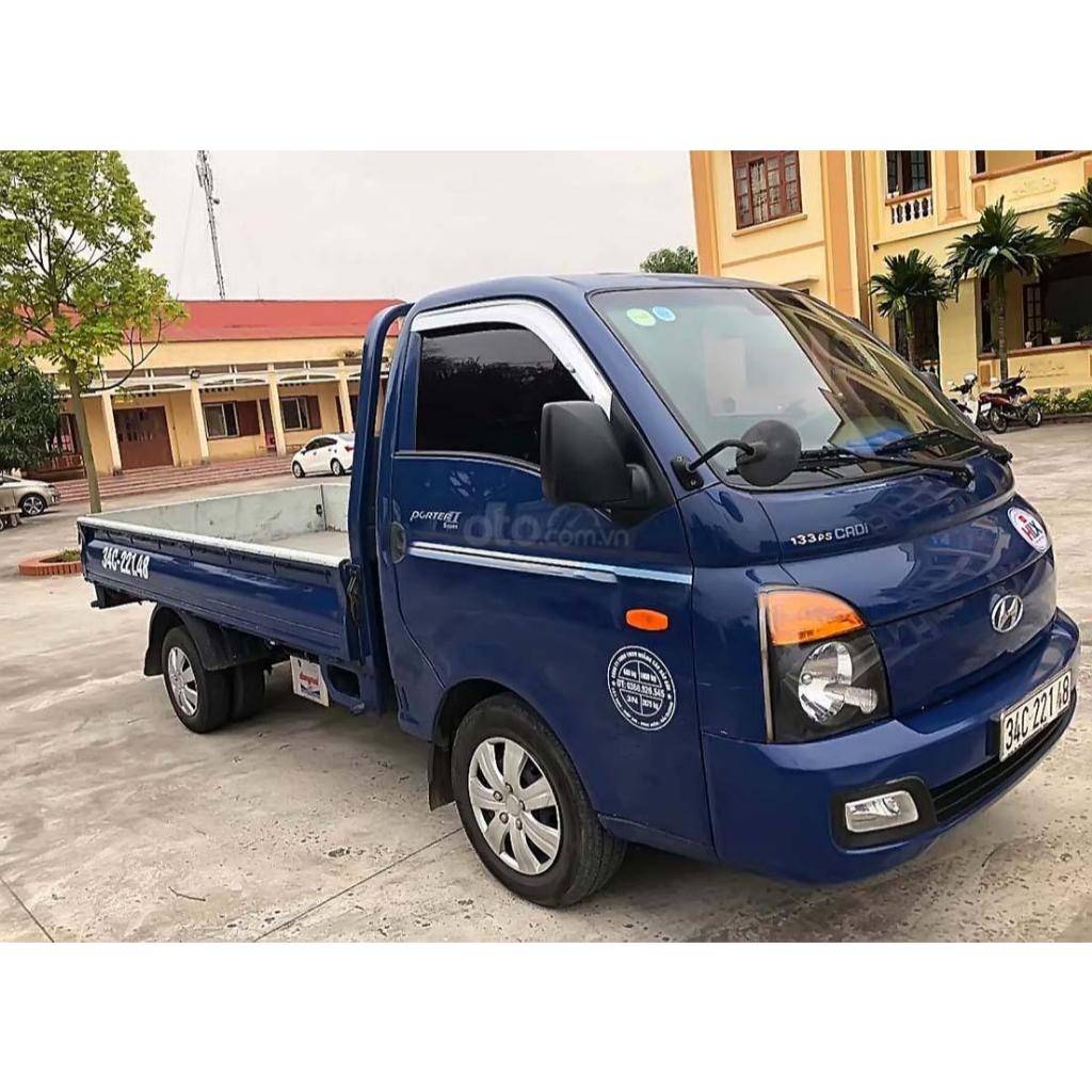 Dán kính xe tải hyundai Poter 2012