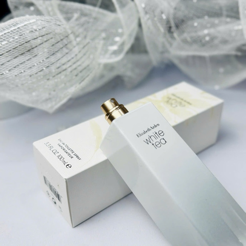 Nước hoa 𝗘𝗟𝗜𝗭𝗔𝗕𝗘𝗧𝗛 𝗔𝗥𝗗𝗘𝗡 𝗪𝗛𝗜𝗧𝗘 𝗧𝗘𝗔