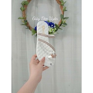 DÉP XỎ NGÓN ĐÍNH ĐÁ DA BÓNG