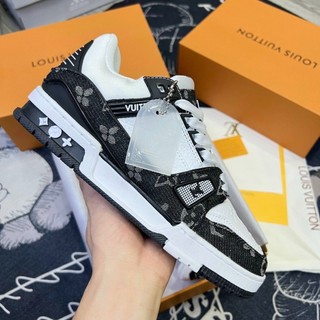  Giày Louis Vuitton Trainer Black White bản Trung Full phụ kiện 