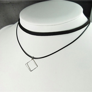 Vòng cổ choker dây chuyền nữ vải màu đen 2 tầng mặt hình học phong cách hàn quốc cá tính