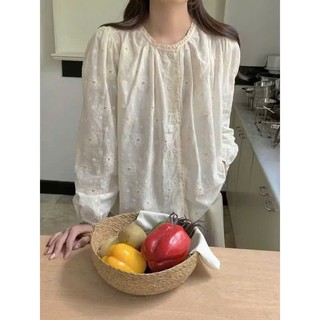  Áo babydoll cổ tròn viền ren thêu HOA CÚC tay bồng chất thô boi Vintage 
