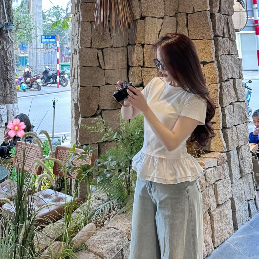 Áo Thun Nữ Phối Bèo Ngắn Tay Xinh Xắn Phong Cách Tiểu Thư, Điệu Đà Chất Liệu Mềm Mại Thoáng Mát BUN222 | BigBuy360 - bigbuy360.vn