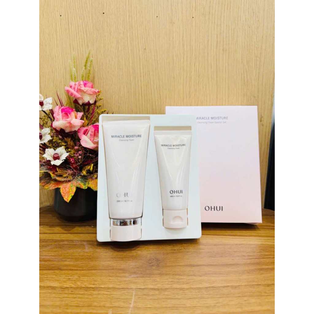 Sét Sữa rửa mặt Ohui hồng Miracle