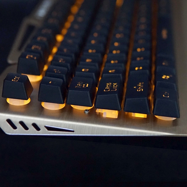 Bàn phím giả cơ cũ thanh lý