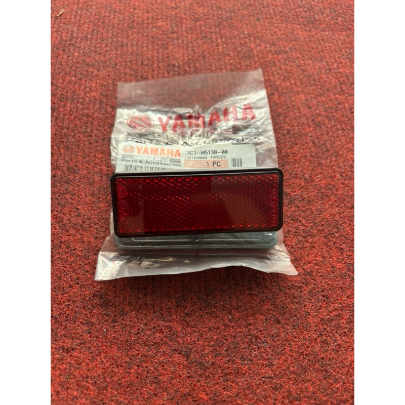 Phản quang dè sau yaz zin hãng