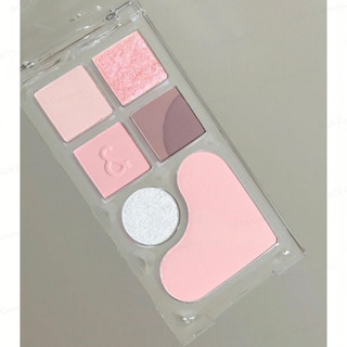 Bảng phấn mắt & má hồng R.M Bare Layer Palette
