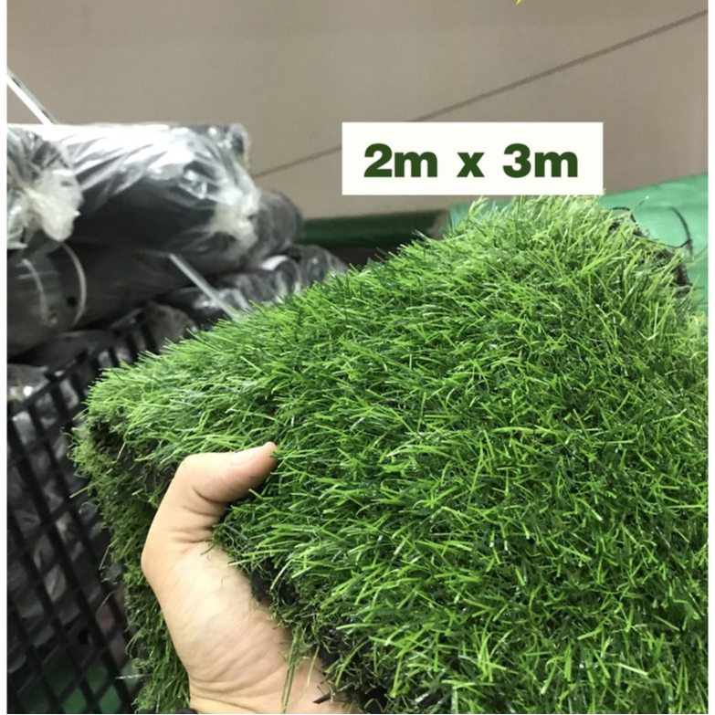 Cỏ nhân tạo dải ban công ,sân thượng mảnh lẻ 2m x 3m (Cỏ 2cm)