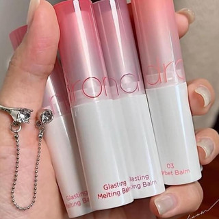 Son dưỡng có màu R.M Glasting Melting Balm/ Black Spectrum/ INAPSQUARE