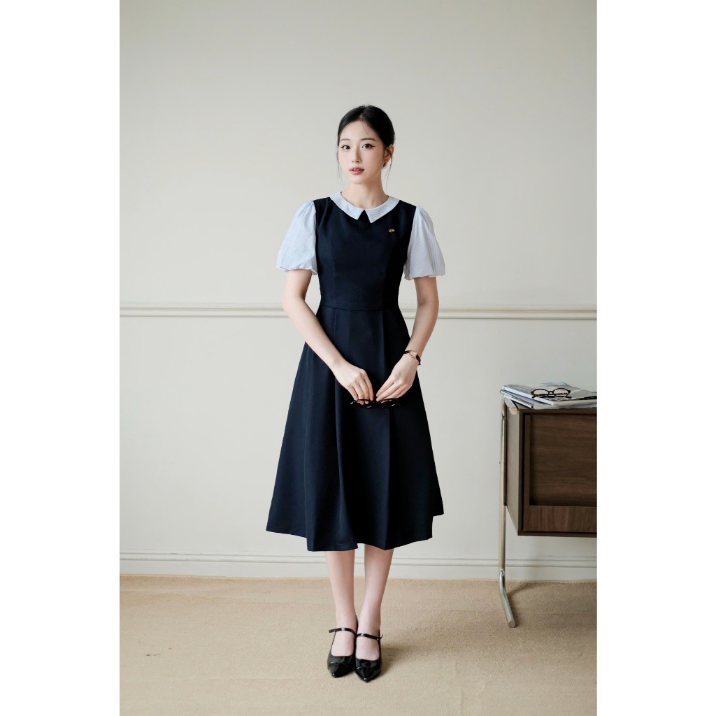 Váy xòe giả set phối logo ngực, chất liệu cao cấp, mềm mát thời trang nữ Calie VX236