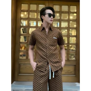 Bộ (áo sơ mi + quần short) chất liệu kaki xốp logo thêu, tay ngắn có thể giặt bằng máy menswear BH32